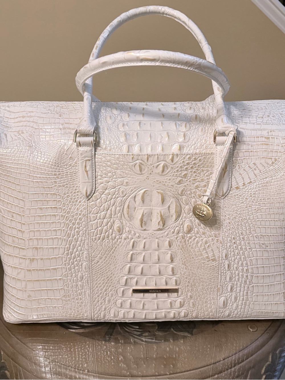 Brahmin Weekender Croc-embossed tote - Picture 5 of 13
